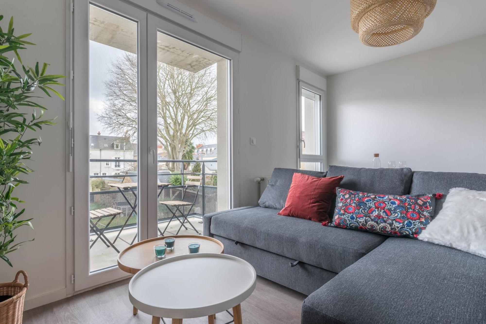 ELODIE - Appartement proche gare, arrivée 24 24 Le Mans Esterno foto