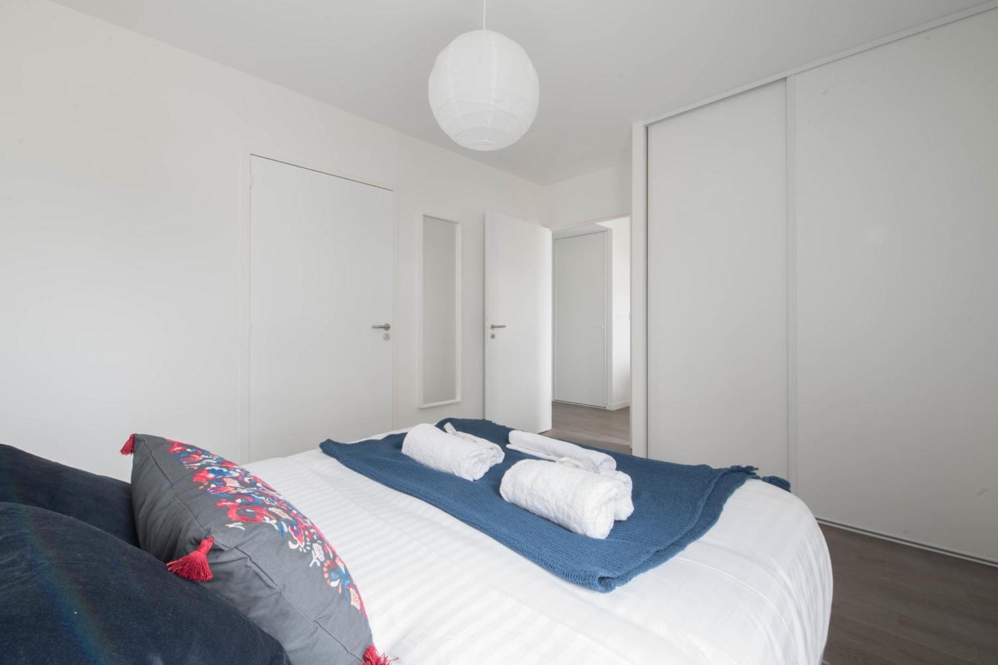 ELODIE - Appartement proche gare, arrivée 24 24 Le Mans Esterno foto