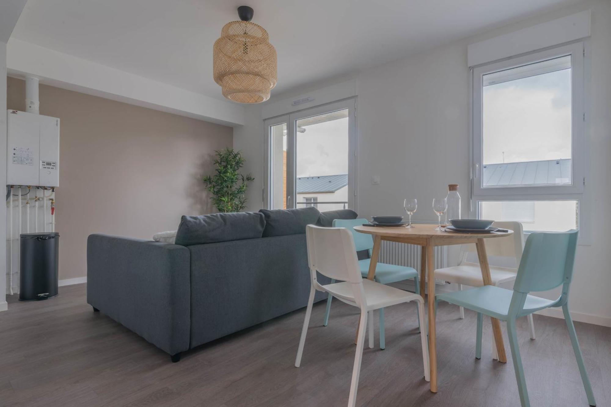 ELODIE - Appartement proche gare, arrivée 24 24 Le Mans Esterno foto