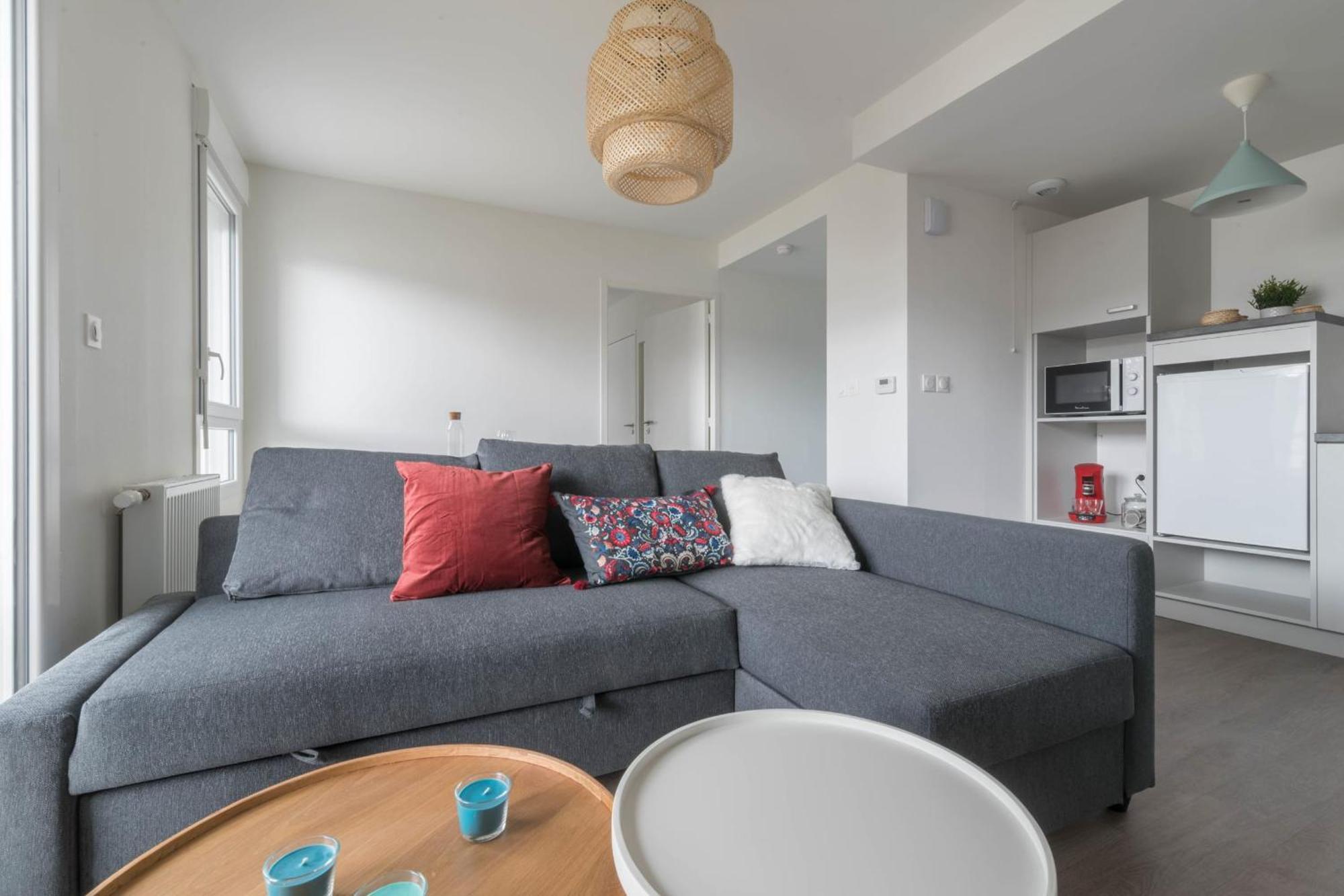 ELODIE - Appartement proche gare, arrivée 24 24 Le Mans Esterno foto