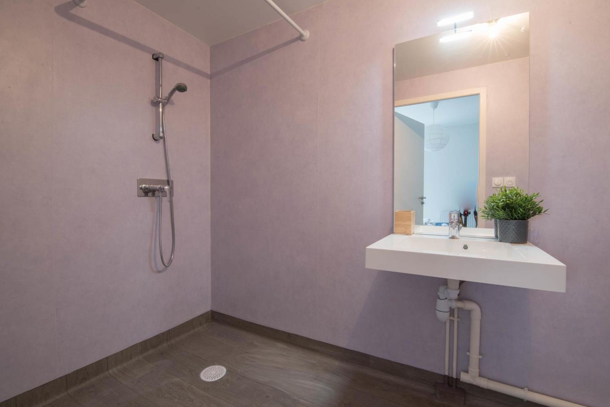 ELODIE - Appartement proche gare, arrivée 24 24 Le Mans Esterno foto